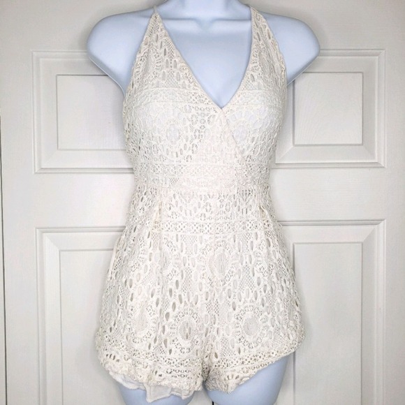 Nightcap Sunkist Sexy Playsuit Romper Creamy White V‎ Front Lace Summer XS - Picture 2 of 7